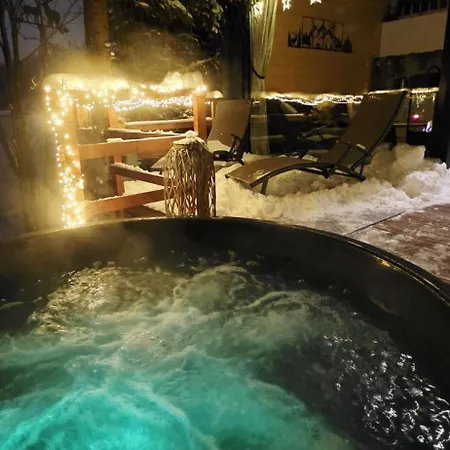 Pod Kozincem Sauna Jacuzzi * זקופאנה